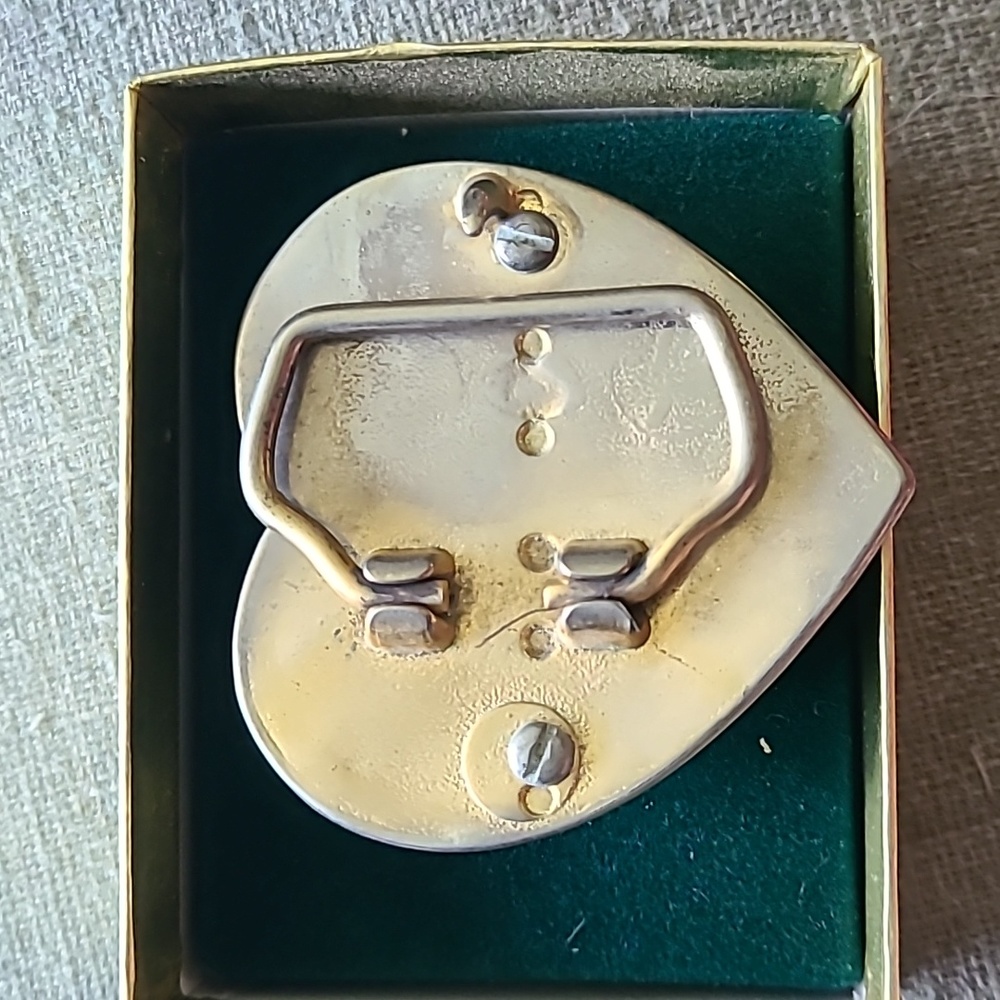 Vintage belt buckle w/rose quartz - Picture 3 of 3